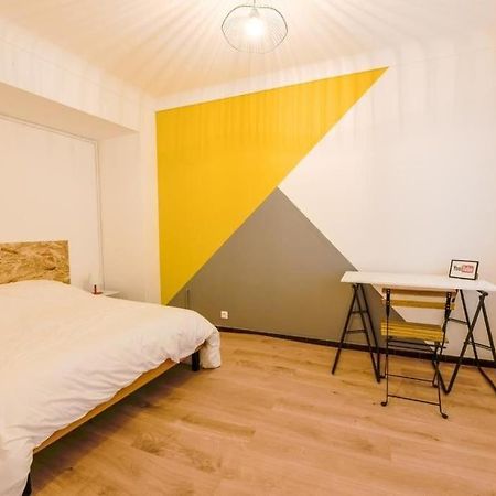Charmant Logement Plein Pied Au Coeur Du Village 카스텔쿨리에르 외부 사진